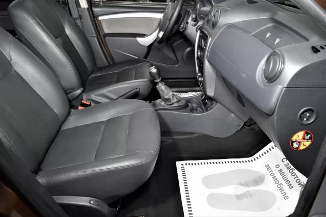 Renault Duster 2011