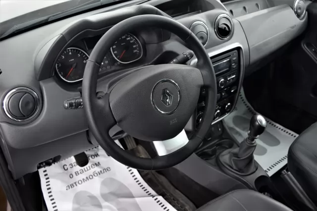 Renault Duster 2011