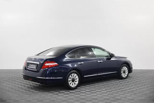 Nissan Teana 2010