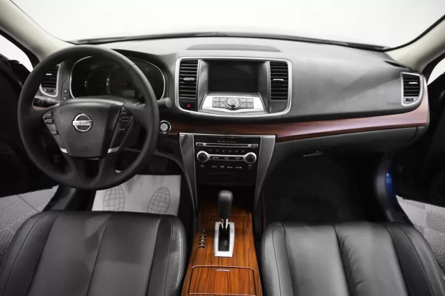 Nissan Teana 2010