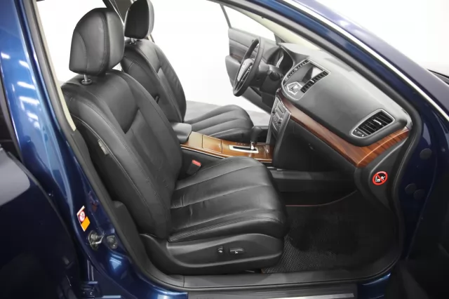 Nissan Teana 2010