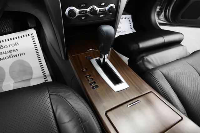 Nissan Teana 2012