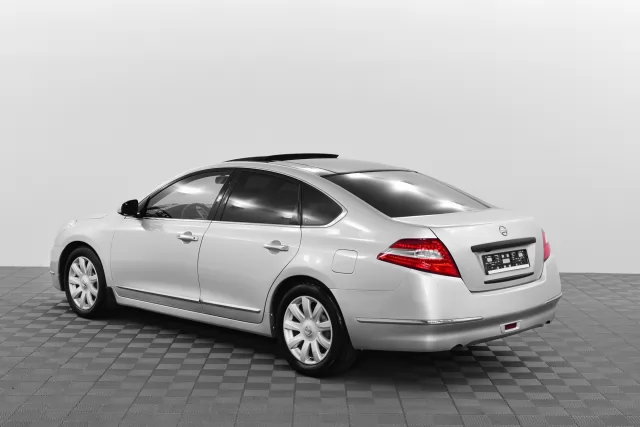 Nissan Teana 2012