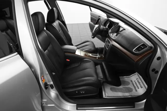 Nissan Teana 2012
