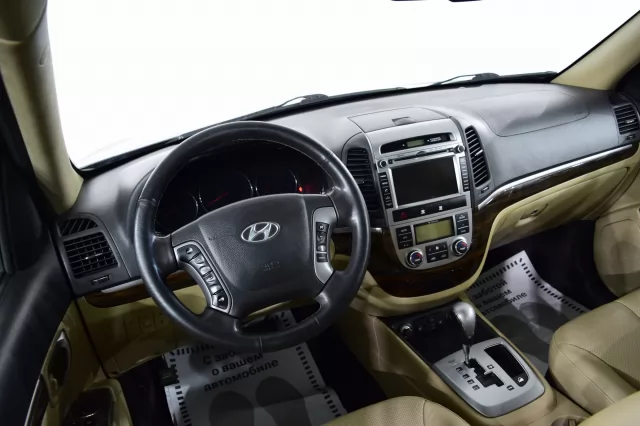 Hyundai Santa Fe 2013
