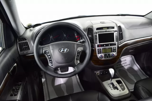 Hyundai Santa Fe 2011
