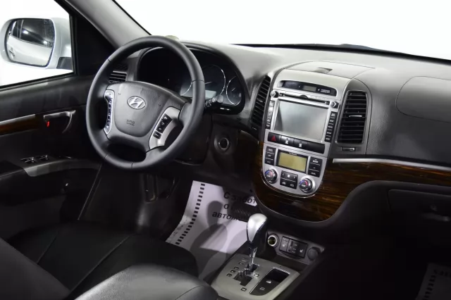 Hyundai Santa Fe 2011