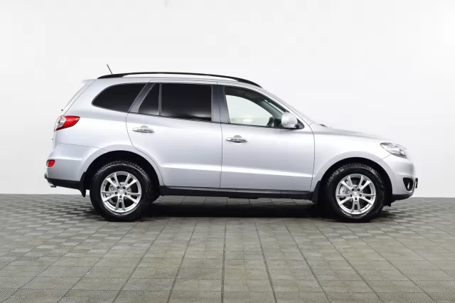 Hyundai Santa Fe 2011