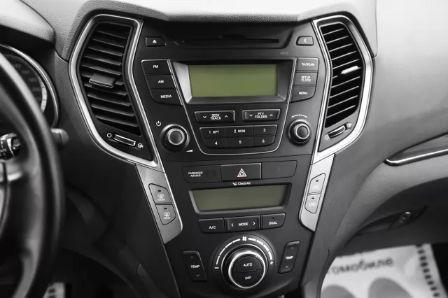 Hyundai Santa Fe 2016