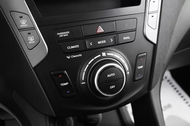 Hyundai Santa Fe 2015