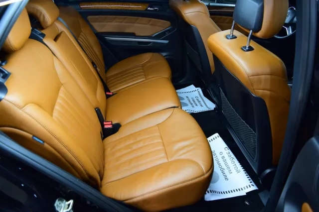 Mercedes-Benz M-Класс 2009