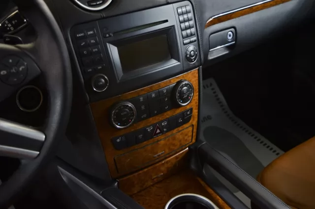 Mercedes-Benz M-Класс 2009