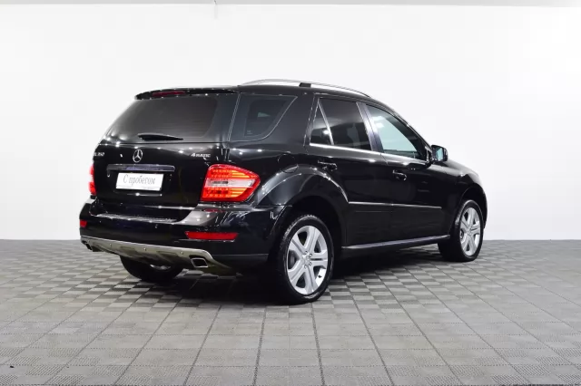 Mercedes-Benz M-Класс 2009
