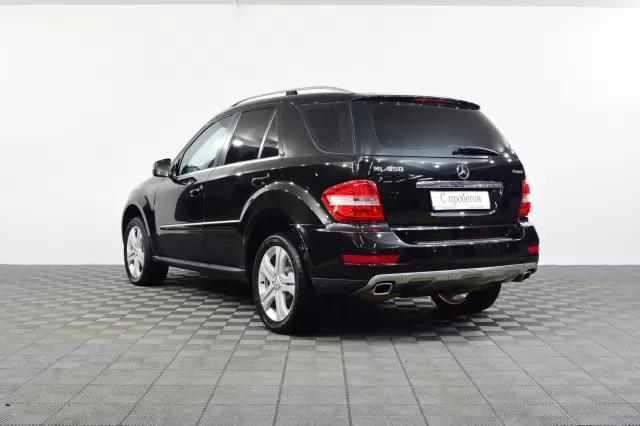 Mercedes-Benz M-Класс 2009