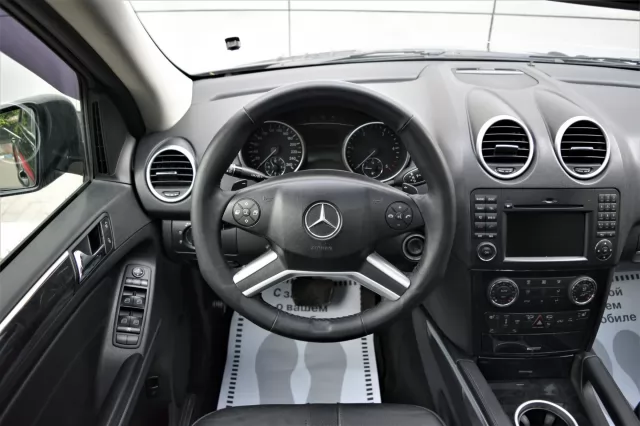 Mercedes-Benz M-Класс 2008