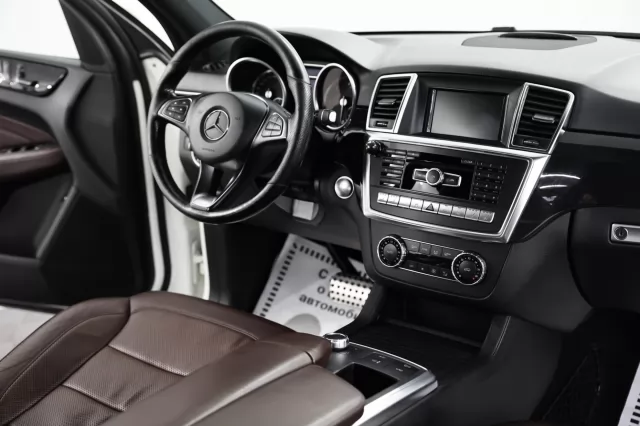 Mercedes-Benz M-Класс 2014