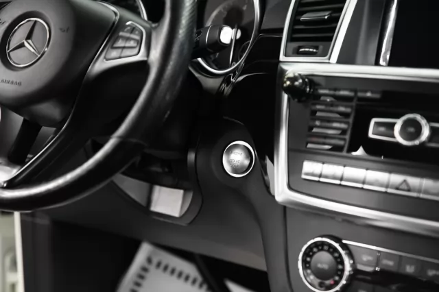 Mercedes-Benz M-Класс 2014