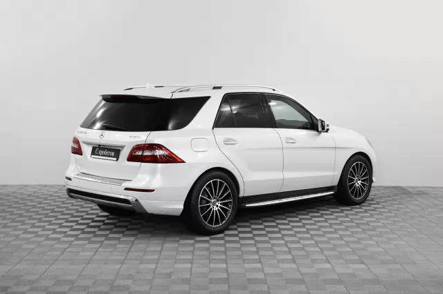 Mercedes-Benz M-Класс 2014