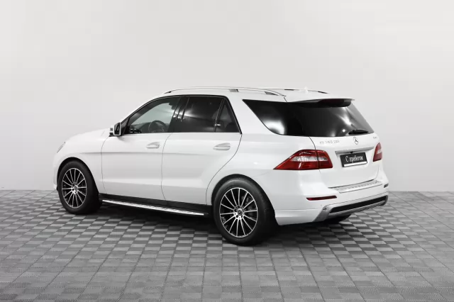 Mercedes-Benz M-Класс 2014