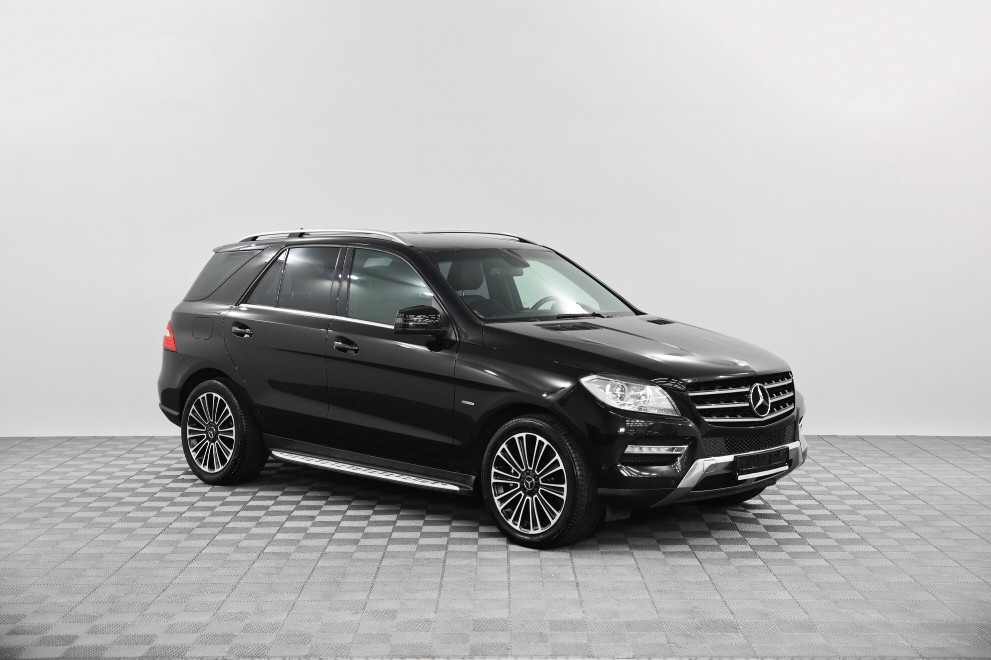 Mercedes-Benz M-Класс 2013