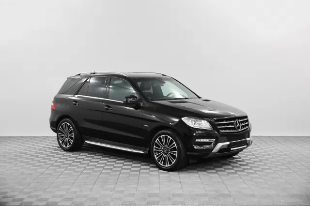 Mercedes-Benz M-Класс 2013