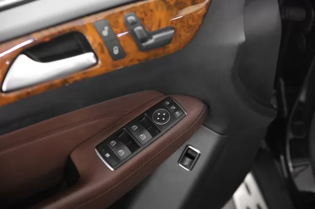 Mercedes-Benz M-Класс 2013