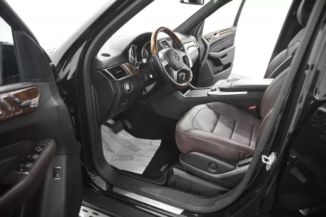 Mercedes-Benz M-Класс 2013