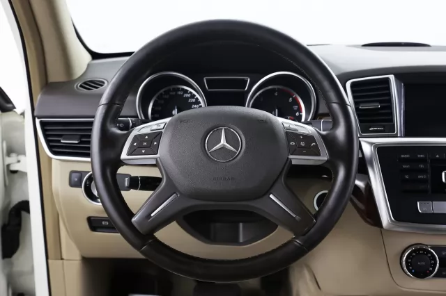 Mercedes-Benz M-Класс 2013