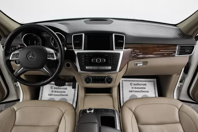 Mercedes-Benz M-Класс 2013