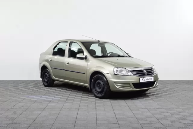 Renault Logan 2014