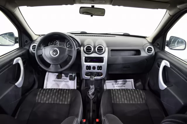 Renault Logan 2014