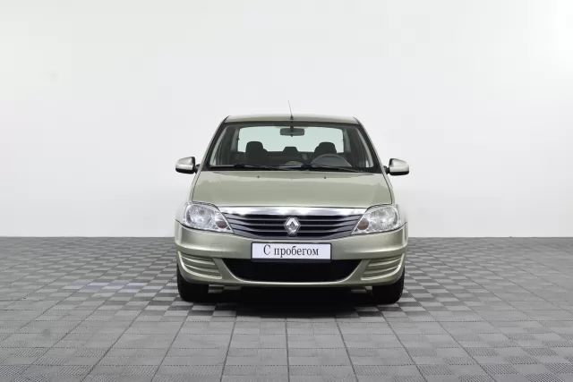 Renault Logan 2014