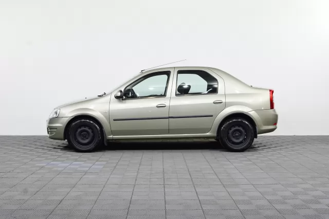 Renault Logan 2014