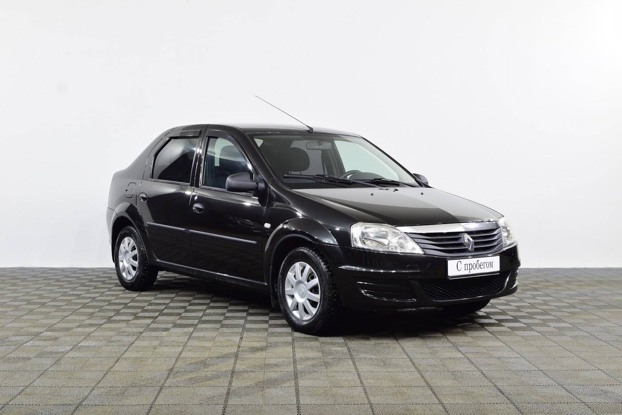 Renault Logan 2015