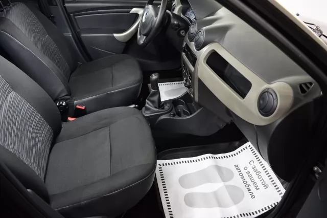 Renault Logan 2015