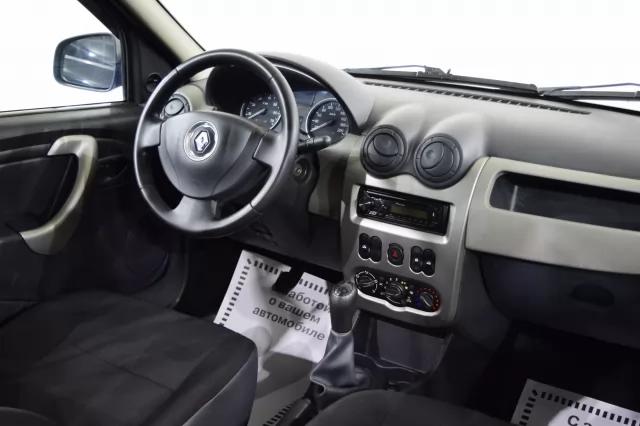 Renault Logan 2015