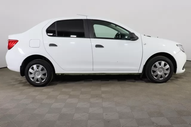 Renault Logan 2015
