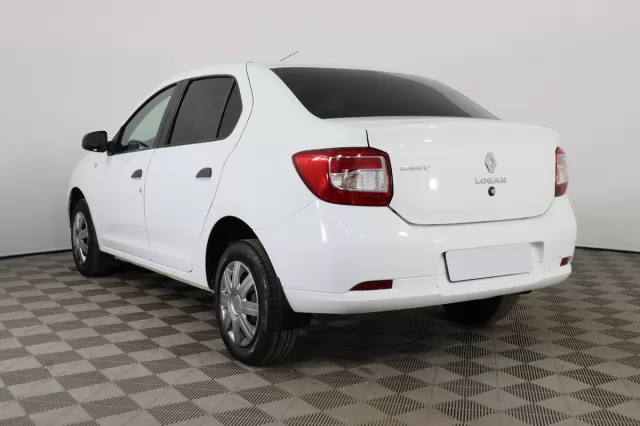 Renault Logan 2015