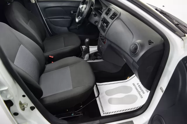 Renault Logan 2021