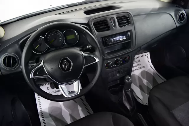 Renault Logan 2021