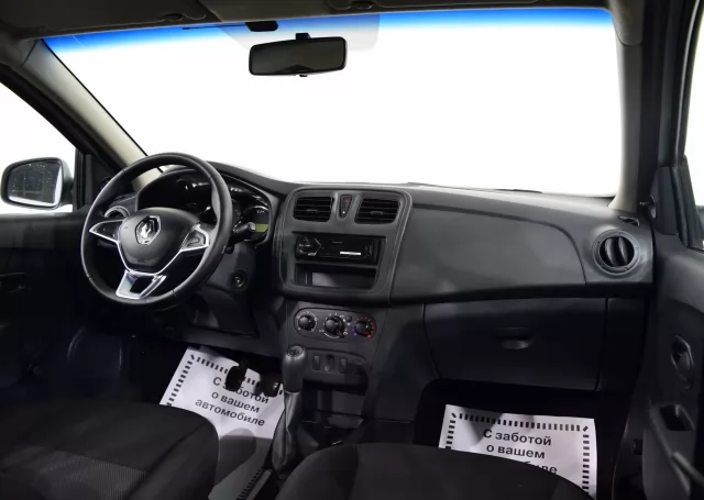 Renault Logan 2021
