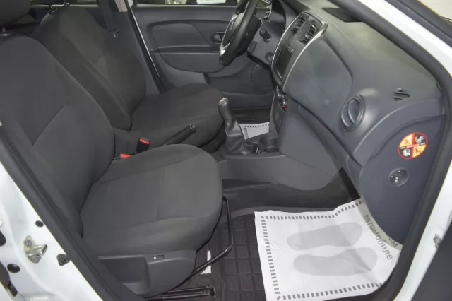 Renault Logan 2021