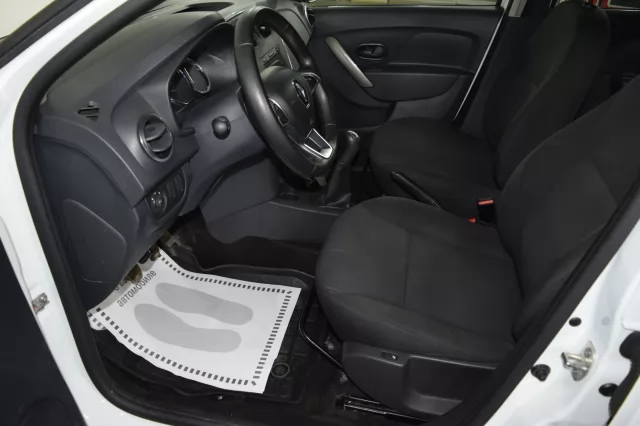 Renault Logan 2021