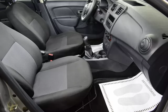 Renault Logan 2018