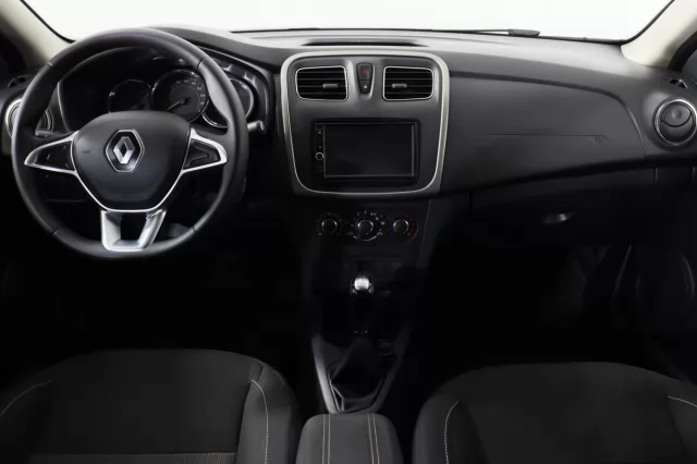 Renault Logan 2021