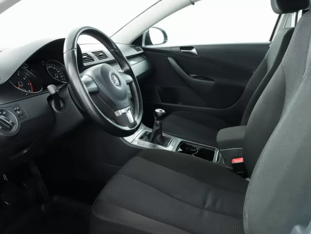 Volkswagen Passat 2010