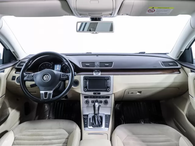 Volkswagen Passat 2015
