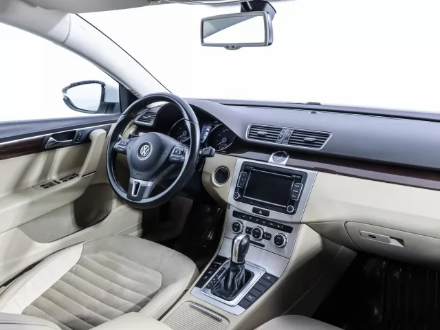 Volkswagen Passat 2015
