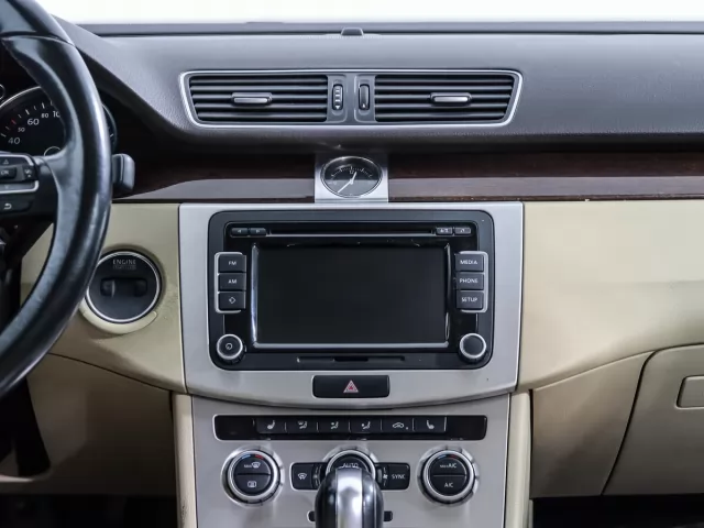 Volkswagen Passat 2015