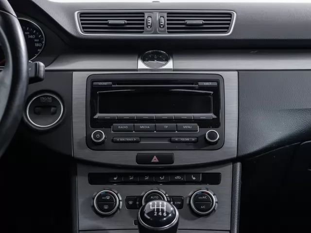 Volkswagen Passat 2015